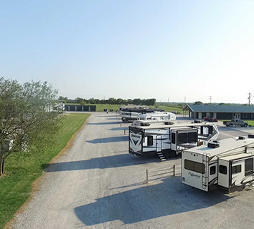 Short-Term 20/30/50 Amp Standard RV Site