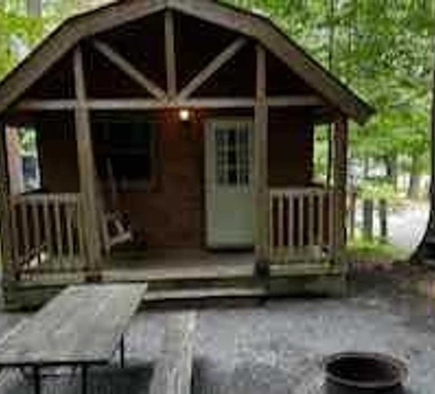 Primitive Cabin (6 People) 25
